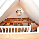 Romantic Apartment Under The Prague Castle